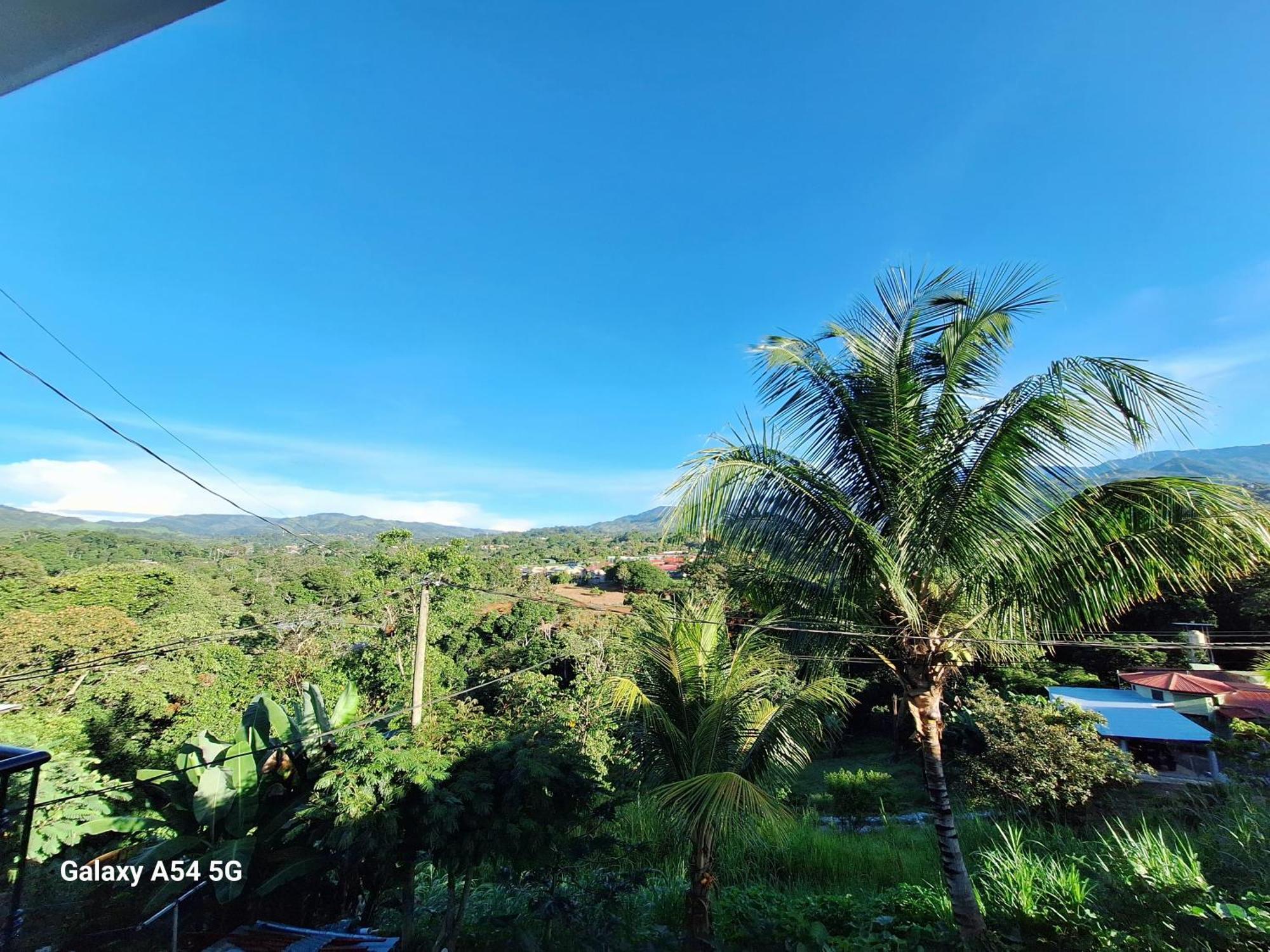 Хостел Vistas Del Sol-Casa Victoria San Isidro De El General Экстерьер фото